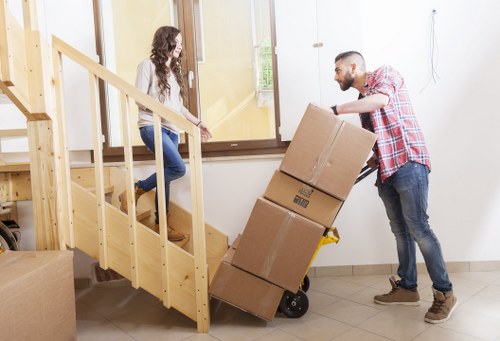 Man and van removals for homes and businesses in Haggerston